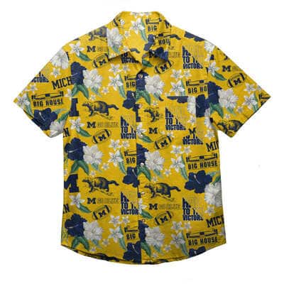 NCAA Michigan Wolverines Hawaiian Shirt Summer Vacation Gift NCAA Michigan Wolverines Hawaiian Shirt Summer Vacation Gift