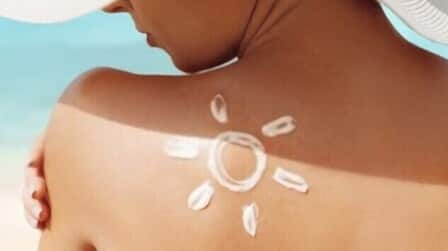 Sun Safety in the Tropics: Tips for Protection, Hydration, and Recovery