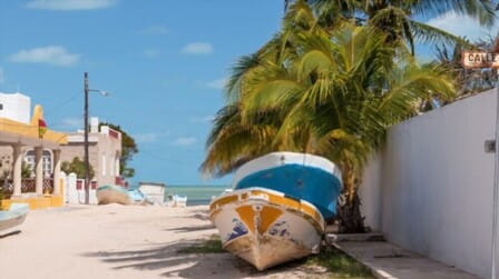 Top 5 Enchanting U.S. Beach Towns: Expert Picks for Coastal Escapes