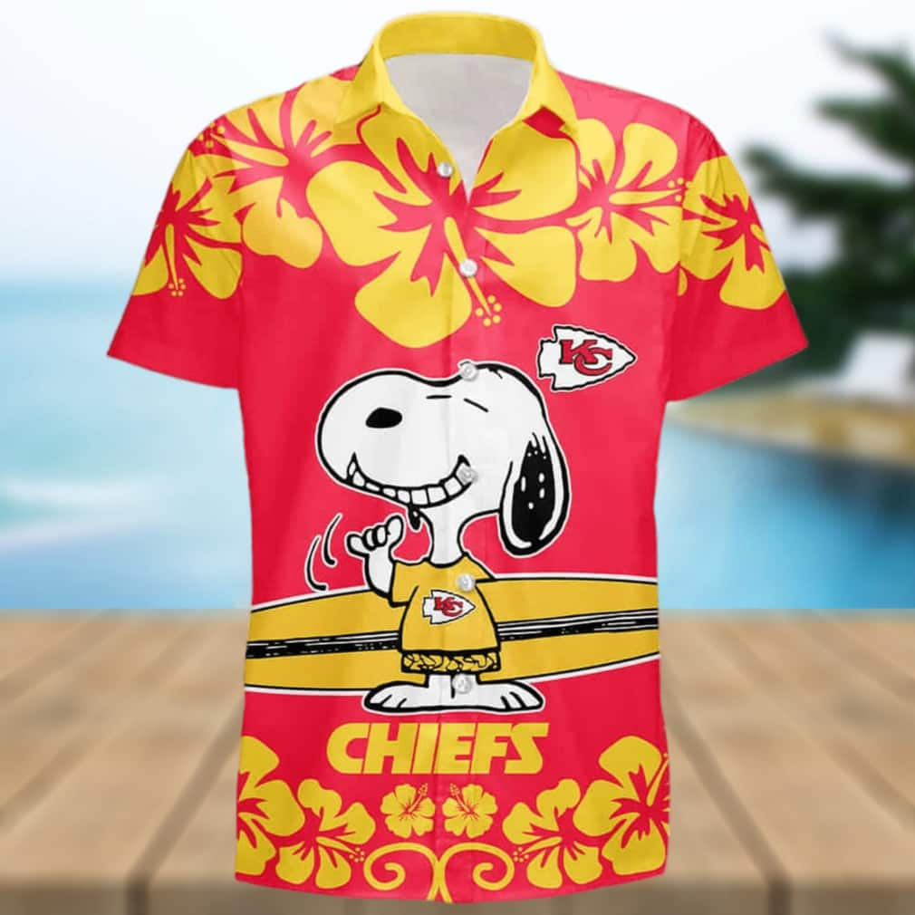 Snoopy Loves NFL Kansas City Chiefs Hawaiian Shirt Summer Beach Gift