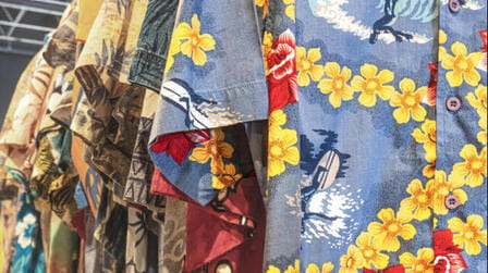 What is Hawaiian formal attire?