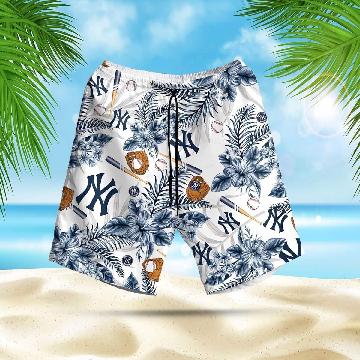 New York Yankees Hawaiian Shirt Tropical Flower Pattern Beach Gift For Friend New York Yankees Hawaiian Shirt Tropical Flower Pattern Beach Gift For Friend