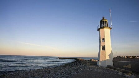 Best Beaches In Massachusetts For Sea Glass