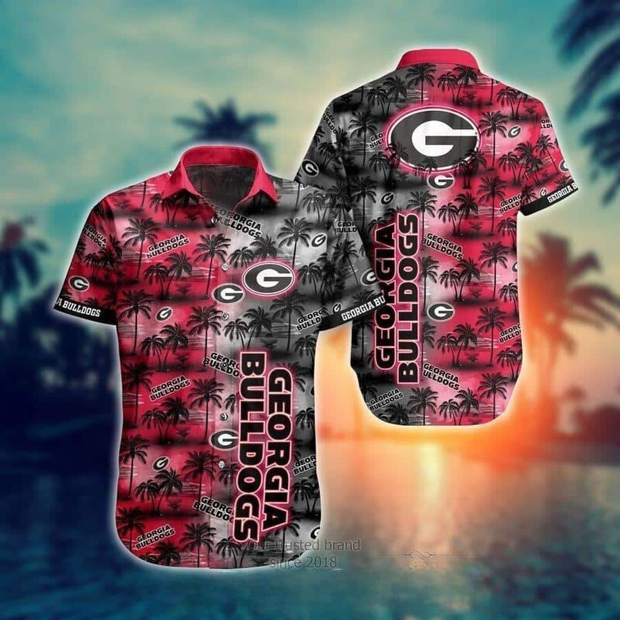 Vintage Georgia Bulldogs UGA Hawaiian Shirt Tropical Palm Tree